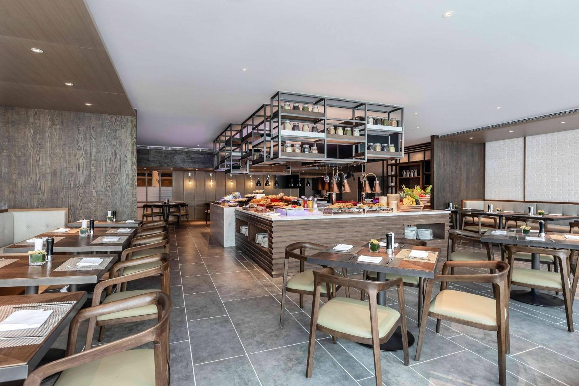 Marriott Executive Apartments Trùng Khánh Ngoại thất bức ảnh